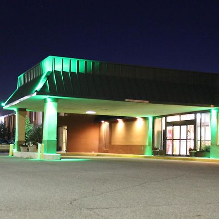 ทราเวลลอดจ์ สเตอร์จิส Motel Sturgis ภายนอก รูปภาพ